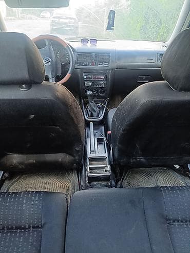 land gruser: Volkswagen Golf: 2002 г., 1.4 л, Механика, Бензин, Хэтчбэк — 4