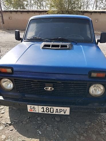 Унаа: ВАЗ (ЛАДА) 2121 (4x4): 2003 г., Кол менен иштөөчү, Бензин — 2