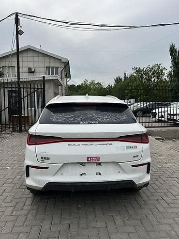 a2 group: BYD E2: 2021 г., Электромобиль, Седан — 5