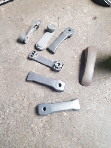 corolla runx: Ручка стеклоподьемника на японские машины тоета, ниссан, Митсубиси — 1