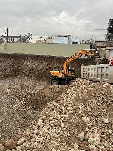 вагон строителный: Земляные работы и снабжение инертными материалами под ключ - — 6