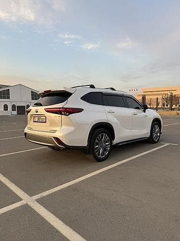 2020: Toyota Highlander: 2020 г., 2.5 л, Автомат, Гибрид, Кроссовер — 4
