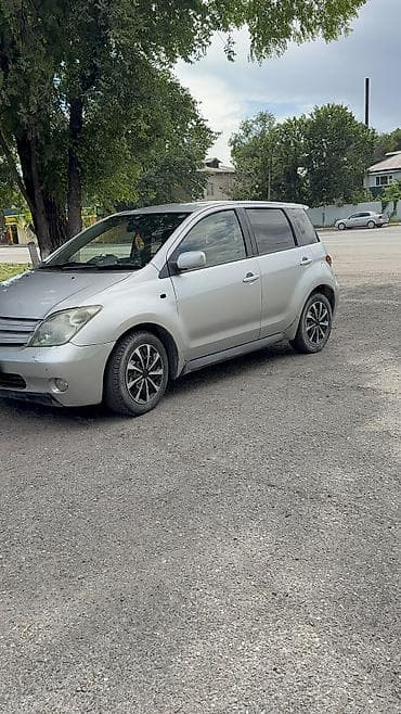 авто на 300000: Toyota Ist: 2003 г., 1.5 л, Автомат, Бензин, Хэтчбэк — 3