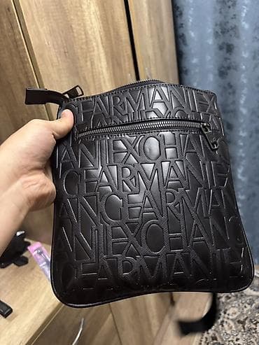 armani барсетка: Сумка через плечо Armani Exchange, черная - Формат: компактная — 4