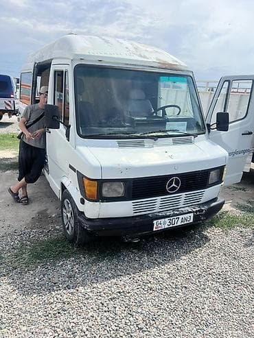 Mercedes-Benz T1: 1988 г., 2.3 л, Механика, Дизель, Фургон — 2