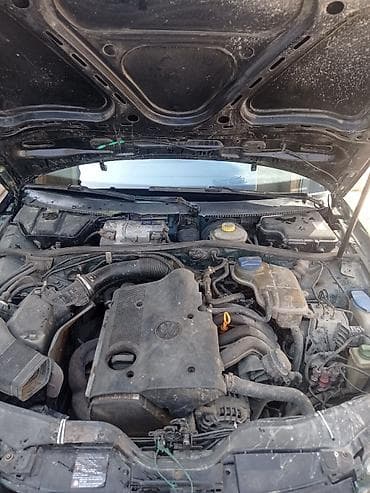 Унаа сатуу: Volkswagen Passat: 2000 г., 2 л, Кол менен иштөөчү, Бензин, Универсал — 1