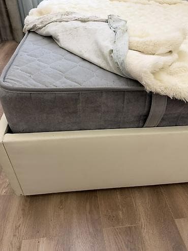 Офис эмереги: Эки кишилик керебет, Колдонулган, Жумшак башы менен, узуну - 220 см — 4