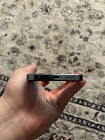 Аудиотехника: IPhone Xr, Б/у, 128 ГБ, 80 % — 6