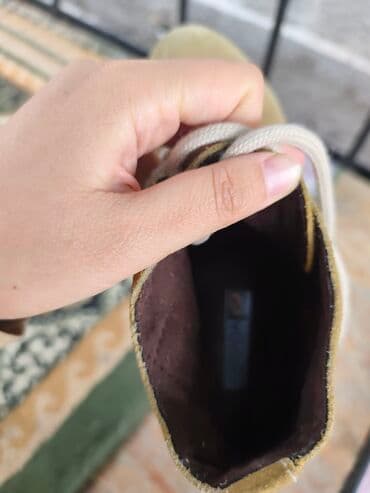 отдам даром дания: Замшевые ботинки-дерби (челси/дезерты) на шнуровке. турецкое — 3