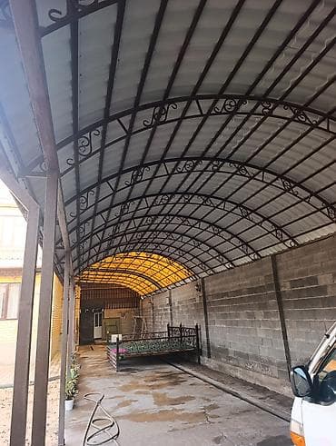 недвижимость дома: Продаётся жилой дом с коммерческим помещением у трассы. - Кирпичный — 5