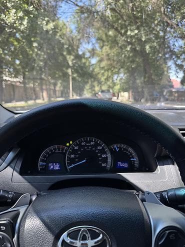 Toyota Camry: 2014 г., 3.5 л, Автомат, Бензин, Седан — 8