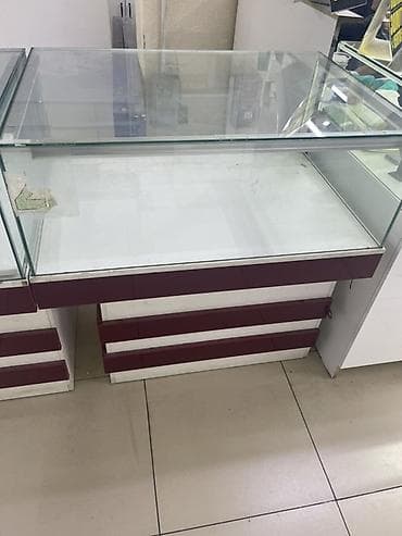 выдвижной ящик: Стеклянные витрины/прилавки для магазина. В наличии 3 ветрины раньше — 4