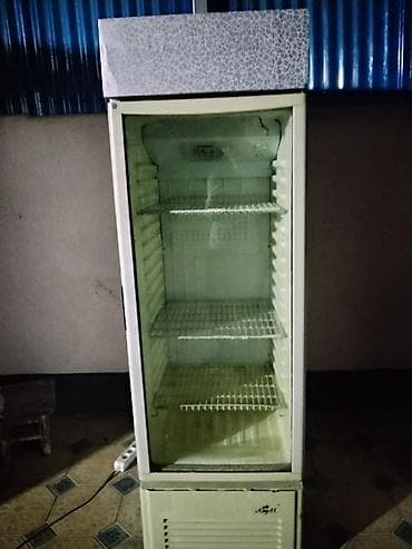 Продаю небольшой витриный холодильник б/у в отличном состоянии и at lalafo.kg Продаю небольшой витриный холодильник б/у в отличном состоянии и