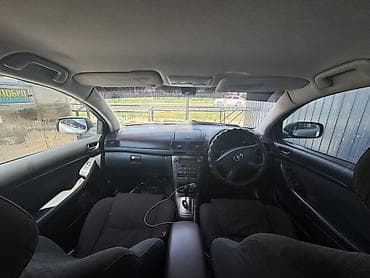 Toyota Avensis: 2003 г., 2 л, Автомат, Бензин, Универсал at lalafo.kg Toyota Avensis: 2003 г., 2 л, Автомат, Бензин, Универсал
