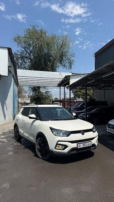 санен тиволи: Ssangyong Tivoli: 2017 г., Кроссовер — 1