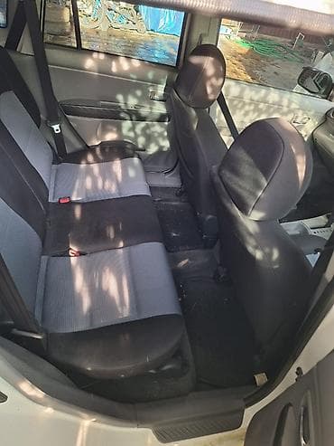 киа bongo: Mazda Verisa: 2005 г., 1.5 л, Автомат, Бензин, Хэтчбэк — 5