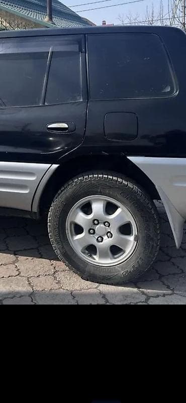 rav4: Колпаки R 16, Б/у, Комплект — 3