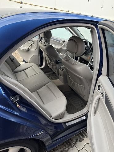 mers e124: Mercedes-Benz C-Class: 2005 г., 1.8 л, Автомат, Бензин, Седан — 5