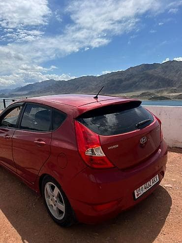 highlander 2012: Hyundai Accent: 2011 г., 1.6 л, Механика, Бензин, Хэтчбэк — 3