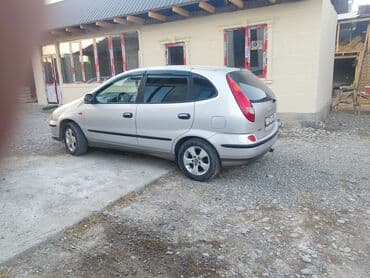 Продажа авто: Nissan Almera Tino: 2004 г., 1.8 л, Механика, Газ, Минивэн — 10