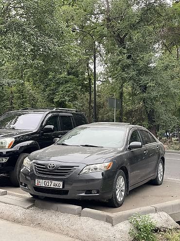 Toyota Camry: 2006 г., 2.4 л, Автомат, Газ, Седан