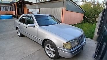 Унаа: Mercedes-Benz C-Class: 1995 г., 1.8 л, Кол менен иштөөчү, Бензин, Седан — 2