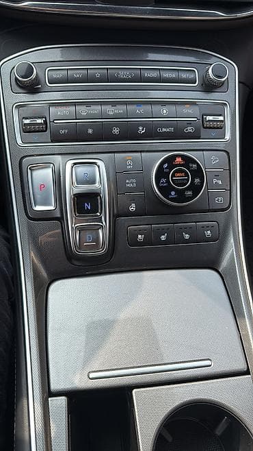 радиатор на хово: Hyundai Santa Fe: 2021 г., 2.2 л, Робот, Дизель, Кроссовер — 7