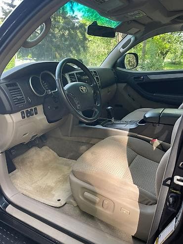Продажа авто: Toyota 4Runner: 2008 г., 4 л, Автомат, Бензин, Внедорожник — 6