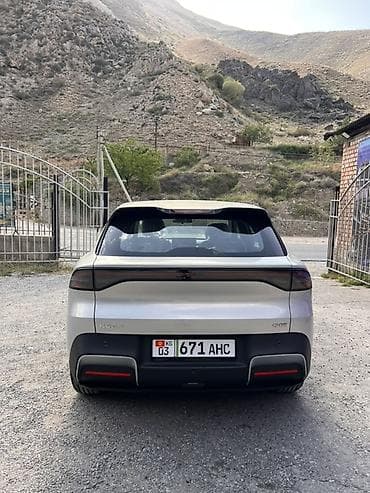 авто шанпун: Changan : 2026 г., Автомат, Электромобиль — 3