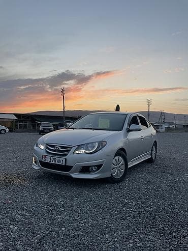 Hyundai Avante: 2012 г., 1.6 л, Газ, Седан — 1