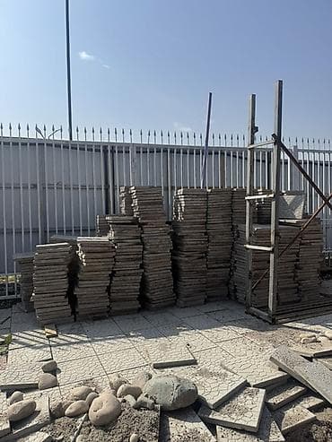 мостовые плиты: Тротуарная плитка (бетонная), формы и размеры вперемешку. Описание: - — 1