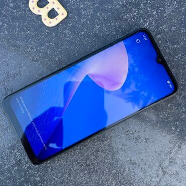 телефон realmi: Realme Q, Б/у, 128 ГБ, цвет - Черный, 2 SIM — 12