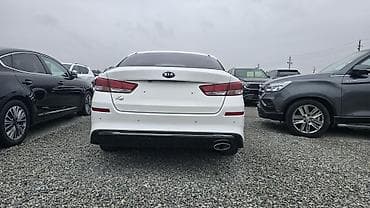 белый byd e5: Kia K5: 2019 г., 2 л, Автомат, Бензин, Седан — 4