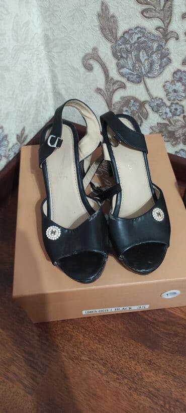 свадебные платья в бишкеке цены на прокат: 3-4 жолу кийилген 35 размер жакшы абалда басоножки 36 размер 300 — 3