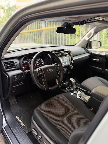авто ли: Toyota 4Runner: 2023 г., 4 л, Автомат, Бензин, Внедорожник — 8