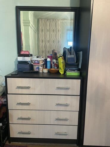 настенные часы электронные: Спальный гарнитур, Б/у, Тумба, Шкаф, Комод, Кыргызстан, Самовывоз, цвет - Белый — 3