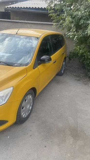 2011: Ford C-max: 2011 г., 1.6 л, Механика, Бензин, Минивэн — 3