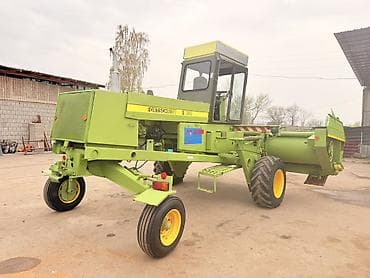 Самоходная косилка-валкоукладчик Fortschritt E 303 - Тип: самоходная