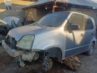 Honda Capa: 1998 г., 1.5 л, Вариатор, Бензиновая, Минивэн