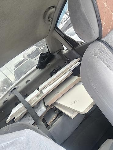 sprinter classic: Ford Focus: 2001 г., 1.8 л, Автомат, Бензин, Седан — 9