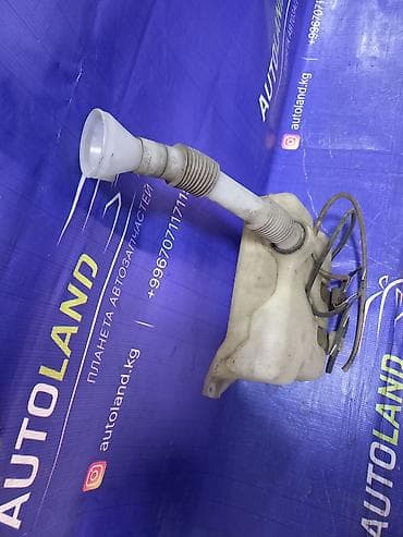 доставка воды ош: Бачок Honda 2003 г., Оригинал, Япония — 3