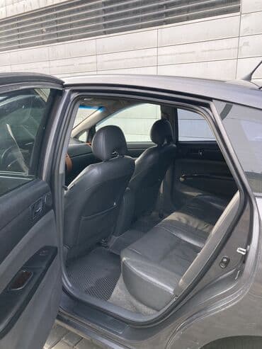 гибридные авто: Toyota Prius: 2008 г., 1.5 л, Автомат, Гибрид, Хэтчбэк — 5