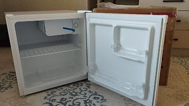 Мини-холодильник Saturn ST-CF2720 новый. Размер 44/47/50. - Объем: 46