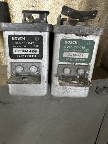 старая модель dell: BMW, 1995 г., Б/у, Оригинал — 21