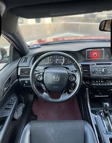 Продажа авто: Honda Accord: 2017 г., 2.4 л, Вариатор, Бензин, Седан — 4