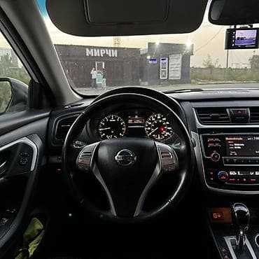 уна: Nissan Altima: 2018 г., 2.5 л, Автомат, Бензин, Седан — 4