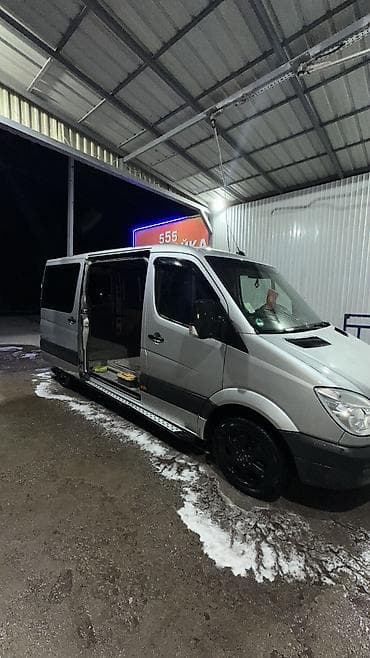 Mercedes-Benz Спринтер: 2009 г., 3 л, Механика, Дизель, Бус — 4