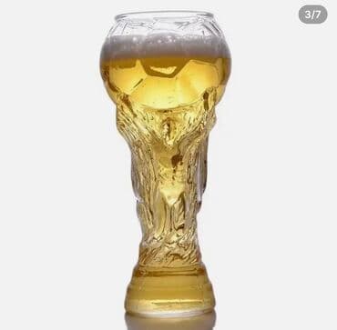 стеклянные кружки: Пивные кружки «Геркулес» для пенного напитка Геркулес, держащий над — 3