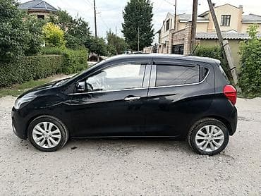 спарк 2017: Chevrolet Spark: 2016 г., 1 л, Вариатор, Бензин, Хэтчбэк — 4