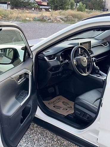 e2 byd: Toyota RAV4: 2019 г., 2.5 л, Автомат, Гибрид, Кроссовер — 9